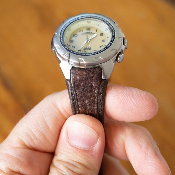 Timex Expedition Easy Set Analog Alarm with Indiglo - Picture 5 of 8